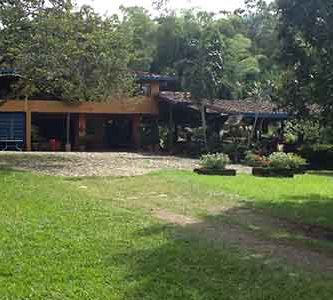 casas campestres en colombia